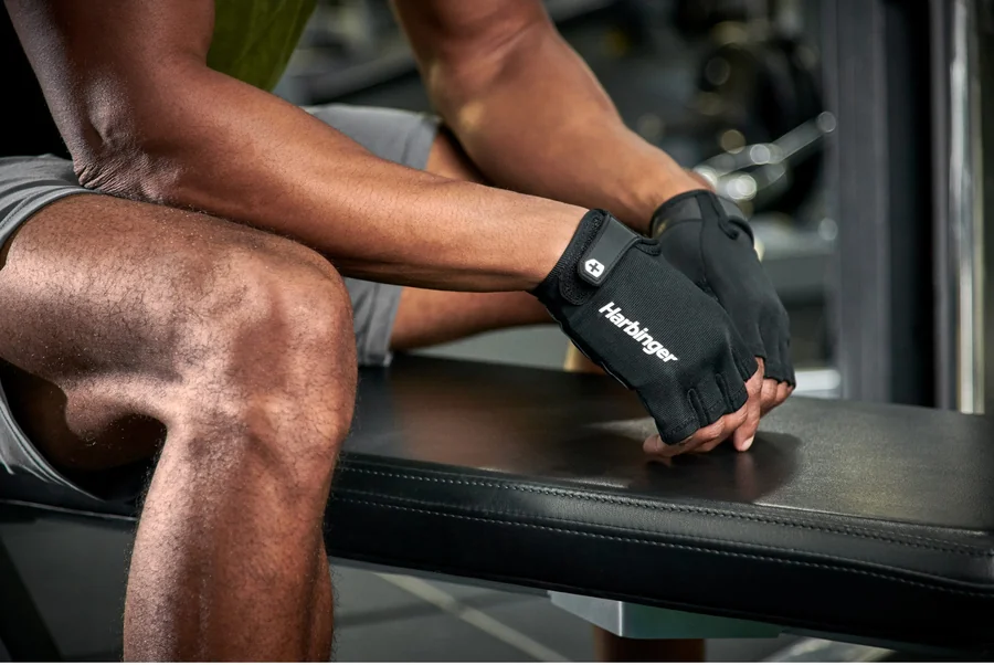 Harbinger Power Gloves 2.0 kullanımda
