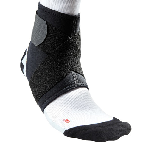 McDavid Ankle Support W/Strap Ayak Bileği Desteği için detaylar