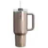 Stanley 1.18L Quencher H2.0 Fluted Tumbler Pipetli Termos Bardak Pale Gold Shine