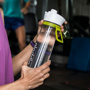 Aladdin 0.8L Active Hydration Tracker Bottle - Ölçekli Matara - Kırmızı için detaylar